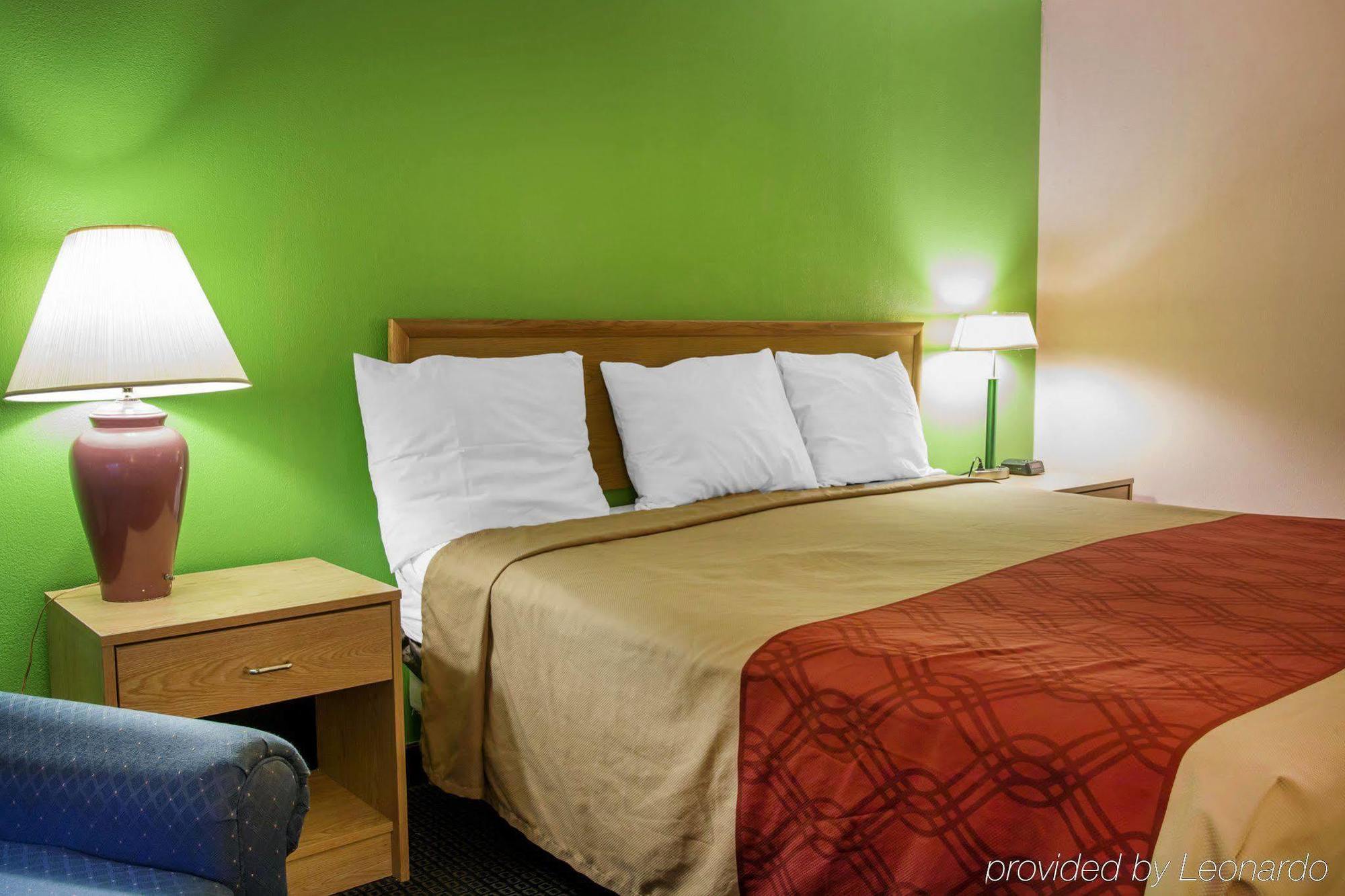 Econo Lodge 巴特尔克里克 外观 照片